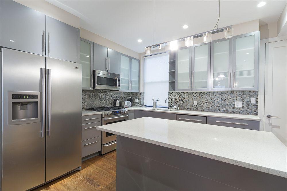 5Th Ave Suites Ню Йорк Екстериор снимка